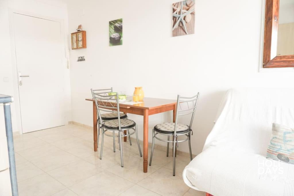 Apartamento Marina Dreams Roses Bagian luar foto