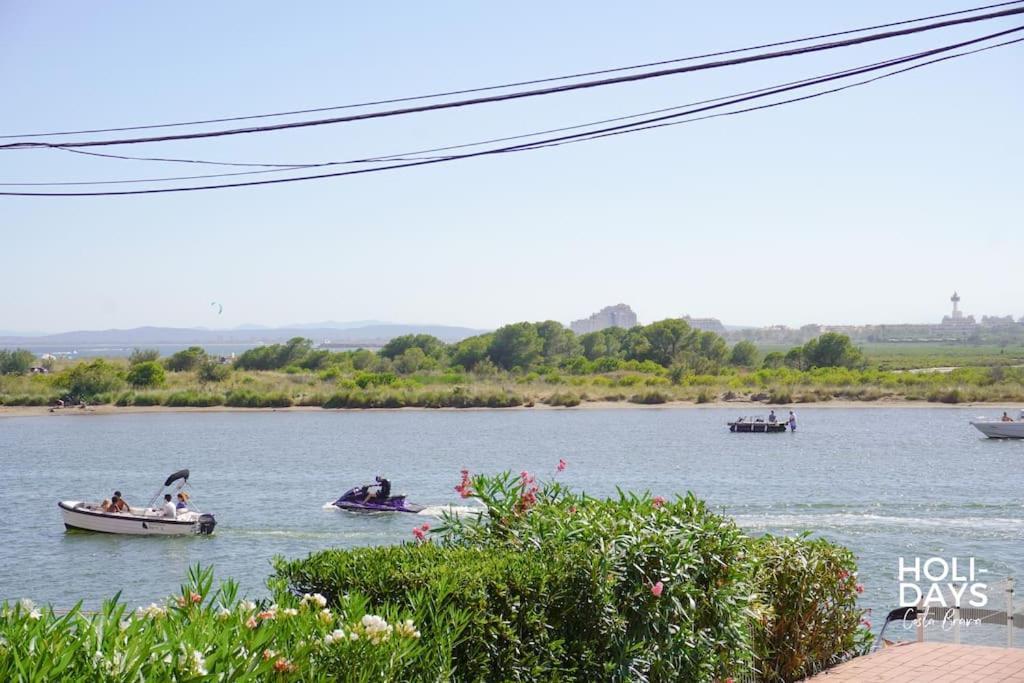 Apartamento Marina Dreams Roses Bagian luar foto
